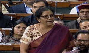 निर्मला सीतारमन ने कहा ‘राफेल सौदे को लेकर राहुल गाँधी देश और संसद को गुमराह कर रहे हैं’